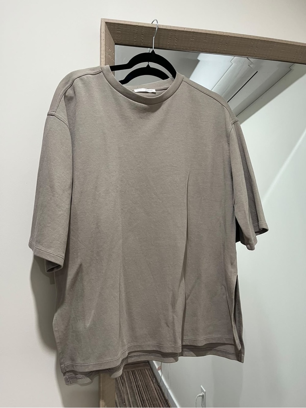Zara womens Oversized Crew Neck T-Shirt - Taupe size m